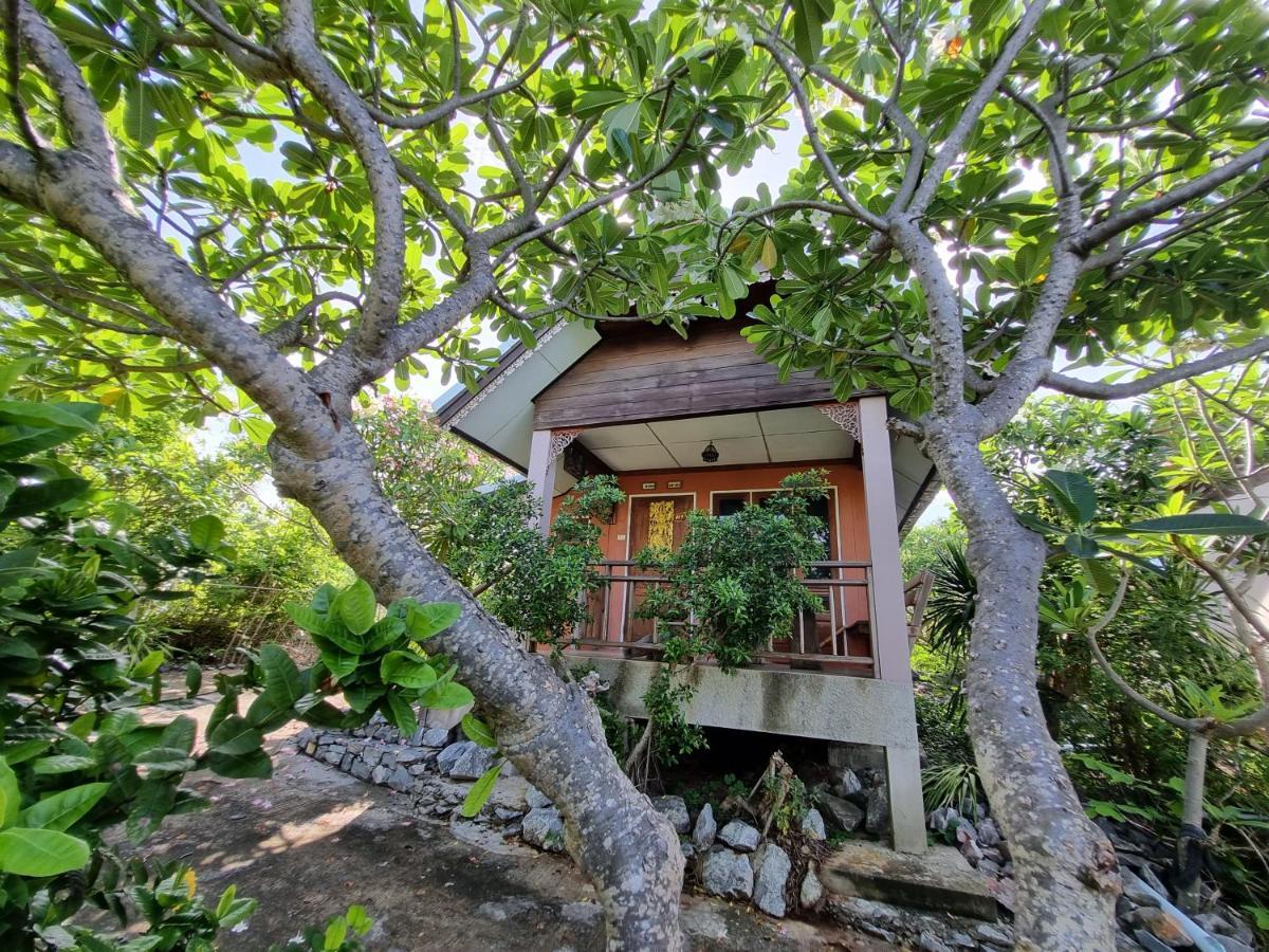Hello Sichang Bungalow Ko Sichang Exterior foto